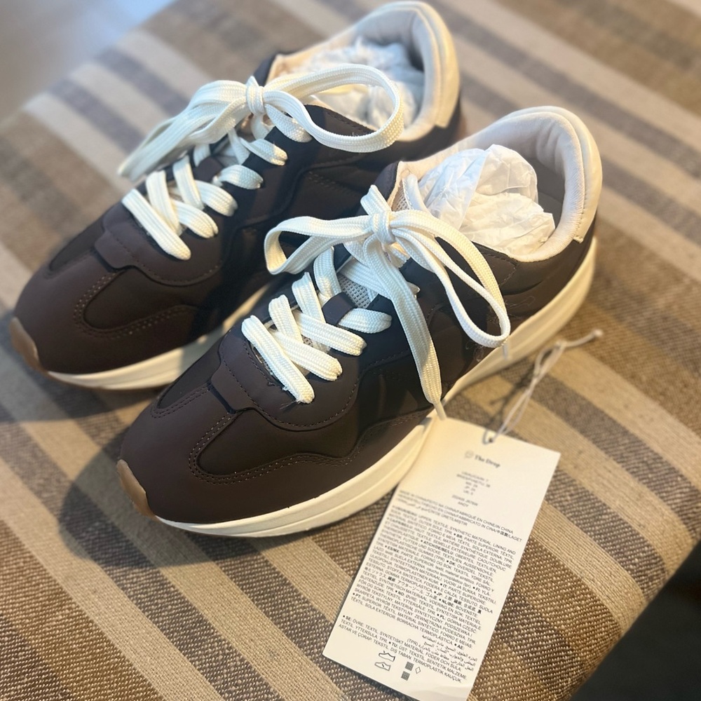 Like New! The Drop Andy Sneaker - Picture 9 of 16